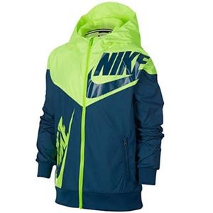 EUC NIKE WINDBREAKER KIDS SIZE XL